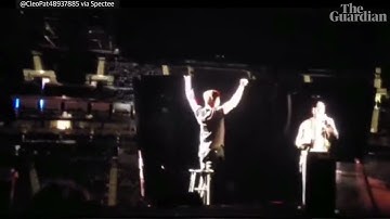 Elon Musk booed by crowd after Dave Chappelle introduces him on stage