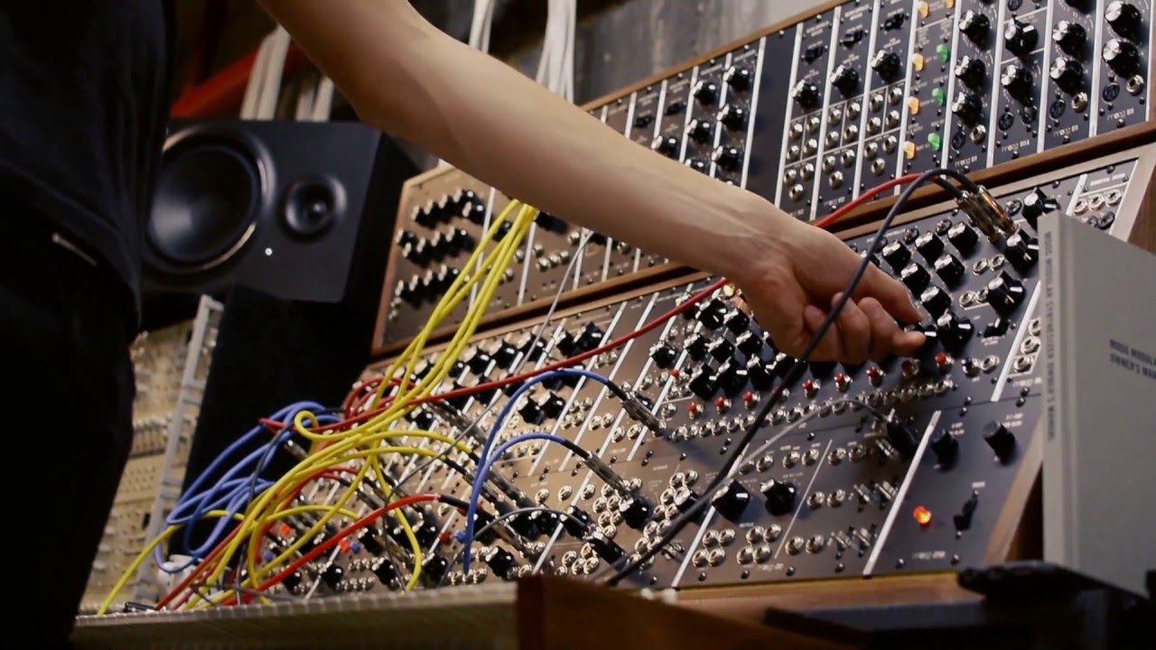 AT Tours MESS, Melbourne's New Synth Haven YouTube