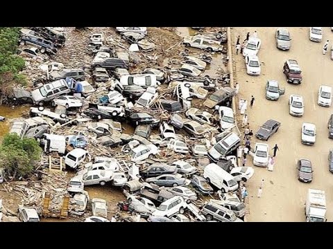 سيول جدة شاهد حجم الدمار الذي سببته السيول في جدة قبل ساعات شاهد بالفيديو -  YouTube