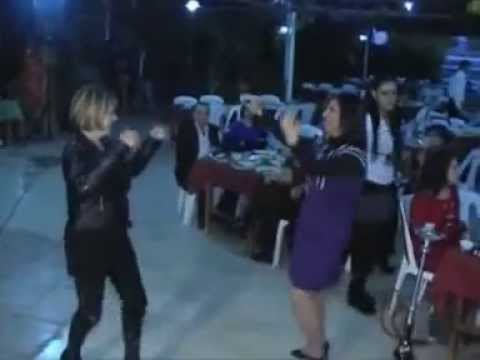 سيمون العجي و محمد نور حفلة طرطوس ضو القمر أغنية ألف بي وبوبايي