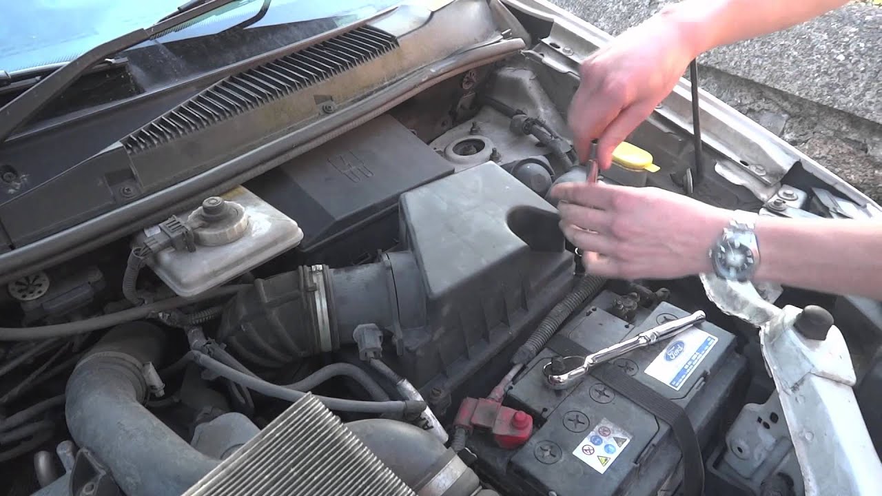 How to change fuel filter on 2008 ford diesel #8