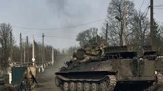 Russia and Ukraine send more than 200 troops home in prisoner swap