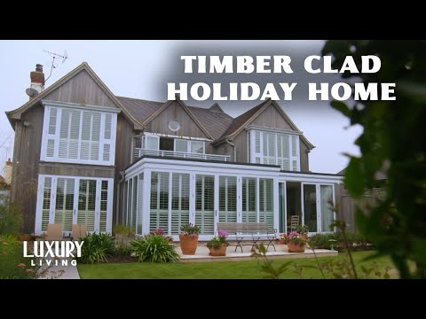 THE CLASSIC LOCALE FOR BRITISH HOLIDAYS: SUSSEX?