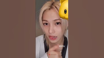 Felix "sugar on my tongue trend 🥰 #straykids #felix Cr.watermark​