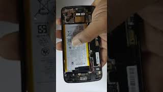 how to remove moto x4 battery