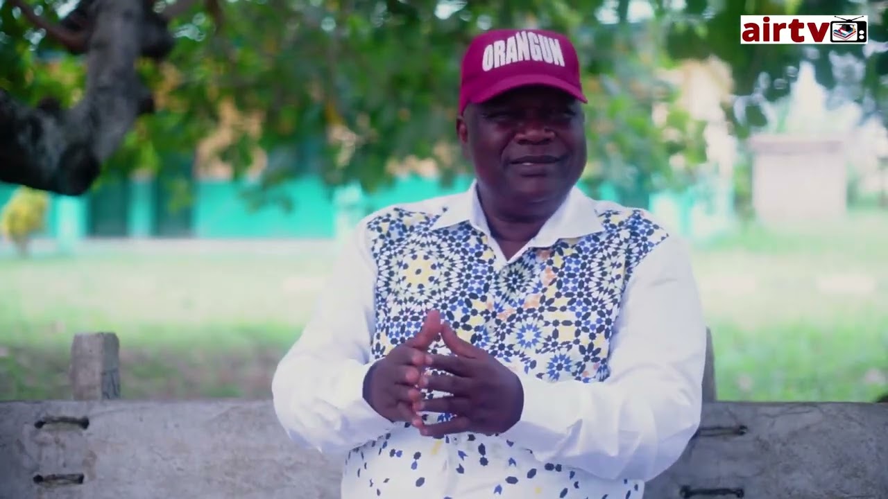 MENTOR ME -MEET HRM OBA (DR) ADEDOKUN OMONIYI ABOLARIN OF OKE-ILA, PROPRIETOR ABOLARIN COLLEGE.