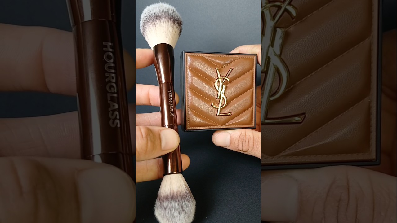 Hourglass VEIL POWDER BRUSH