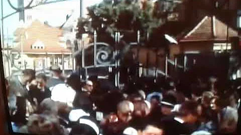 Willy Wonka Y La Fabrica De Chocolate Wonka's Grand Entrance Español