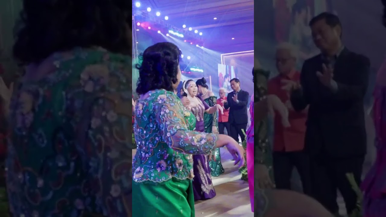 Bride & Groom Dance Sparks the Party 🔥🎶 