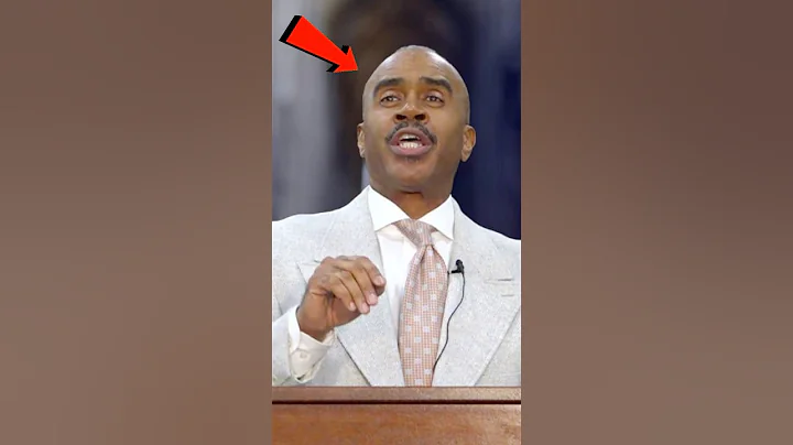 Watch Apostle Gino Jennings Explain the Right Way to Dance For God in Church.