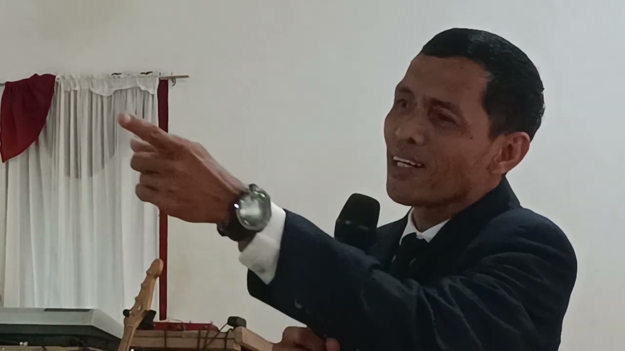 PASSION/BERNIE MACAS 