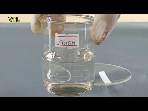 Video NaOH làm đổi màu phenolphtalein | Thí nghiệm hoá học - youtube