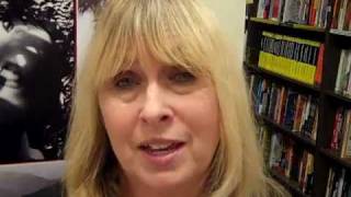 Eric Zuley And Catherine Bauknight At Boarders Bookstore In Hollywood