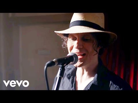 The Fratellis - Baby Don't You Lie To Me! (Official Video)
