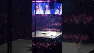 Not the headbutt #twice #whatislove #thisisfortour #thisisforworldtour  #kpop #cologne