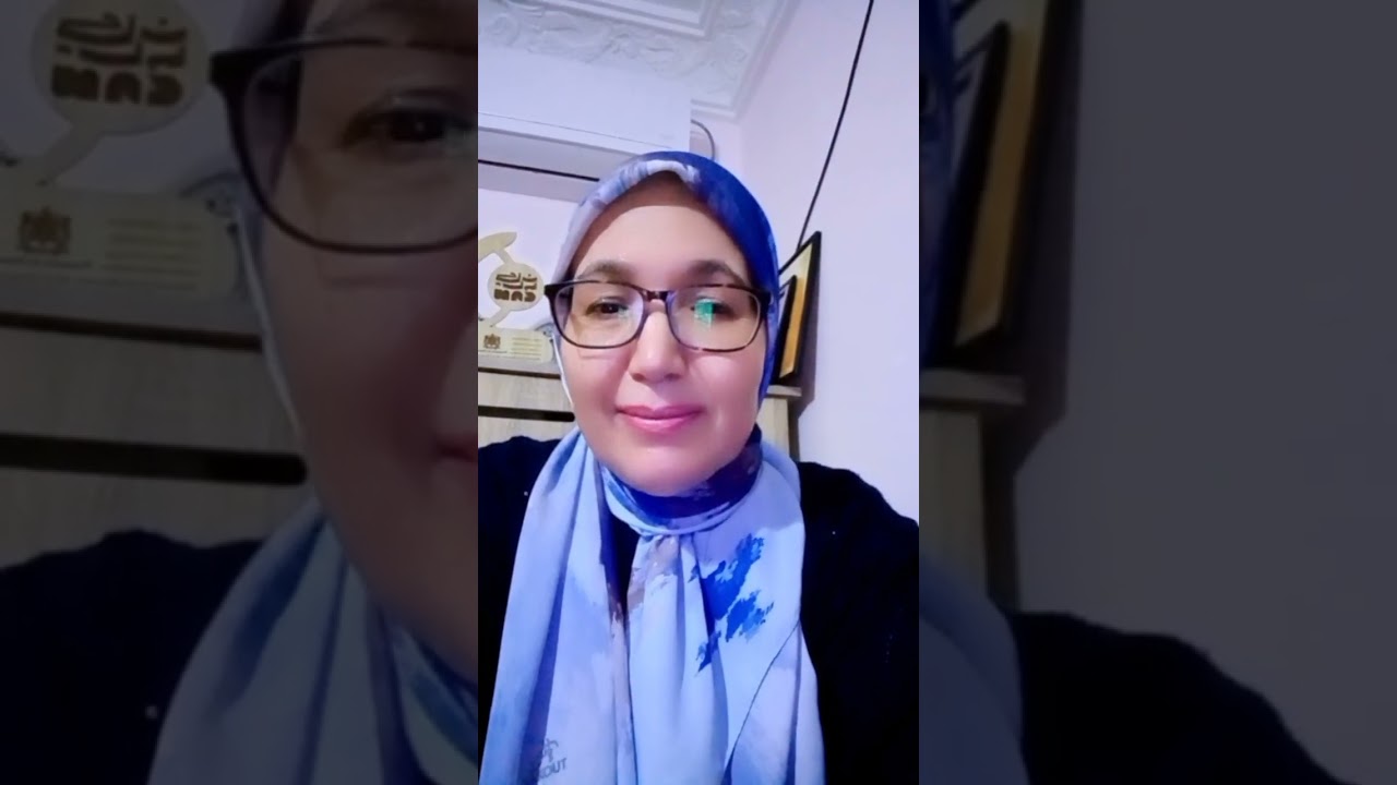 تيميورين ن ايمازيغن مع الشاعرة الأمازيغية صفية عزالدين 