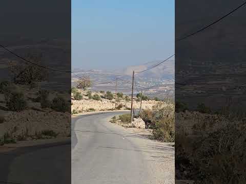 جبل راشين في بلدة بلعا وفي الأفق جبال حريش في جنين وقرية سيلة الظهر