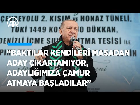 Cumhurbaşkanı Erdoğan: Baktılar kendileri aday çıkartamıyor, adaylığımıza çamur atmaya başladılar
