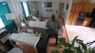 Portsmouth burglary suspect caught on camera