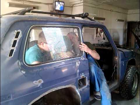 Как заменить заднее стекло на ниве