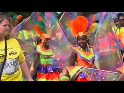 Как проходит уличный фестиваль в Лондоне