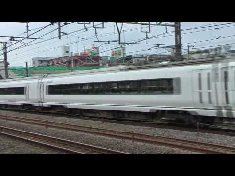 JR常磐線 651系 スーパーひたち 馬橋駅 通過 [JR 651 series passes Mabashi Station (JR Joban Line)]