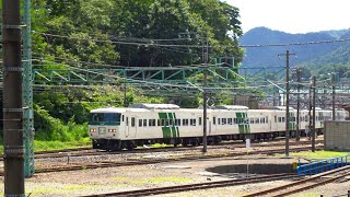 〔4K UHD|cc〕JR東日本・上越線：水上駅、SL“D51 498”『SLぐんまみなかみ号』+185系B6編成6B/■団臨■『185系に乗る 上野⇔越後湯沢 日帰りの旅』発車シーン。《9721M》