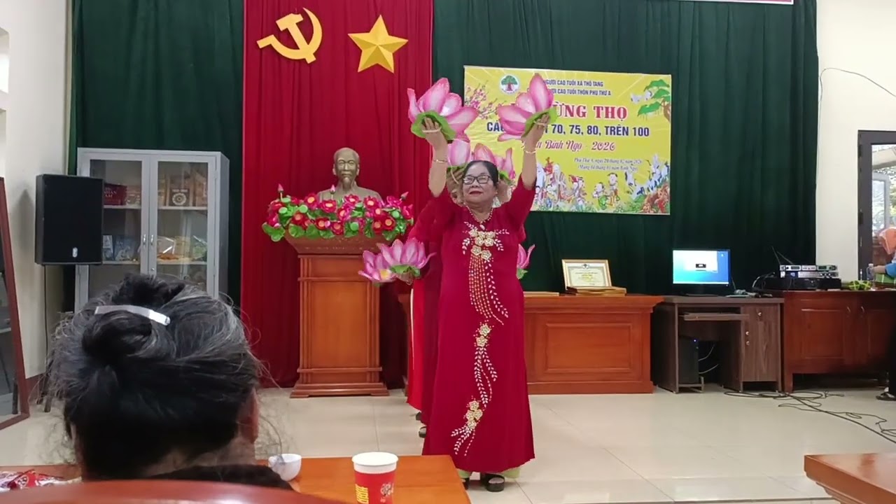 Múa chúc thọ mùng 4 Tết năm 2026 thôn Phú thứ