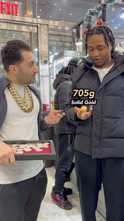 He had to go to the safe 😱