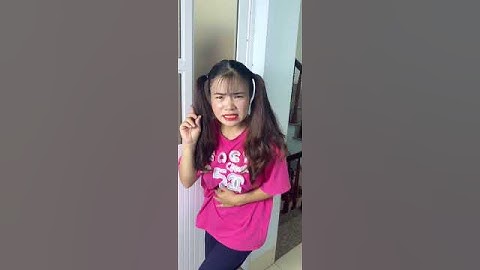 Tranh nhau đi wc con em số nhọ #shorts