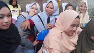Manarul Huda Limbangan Garut santri Putri  edisi Kondangan