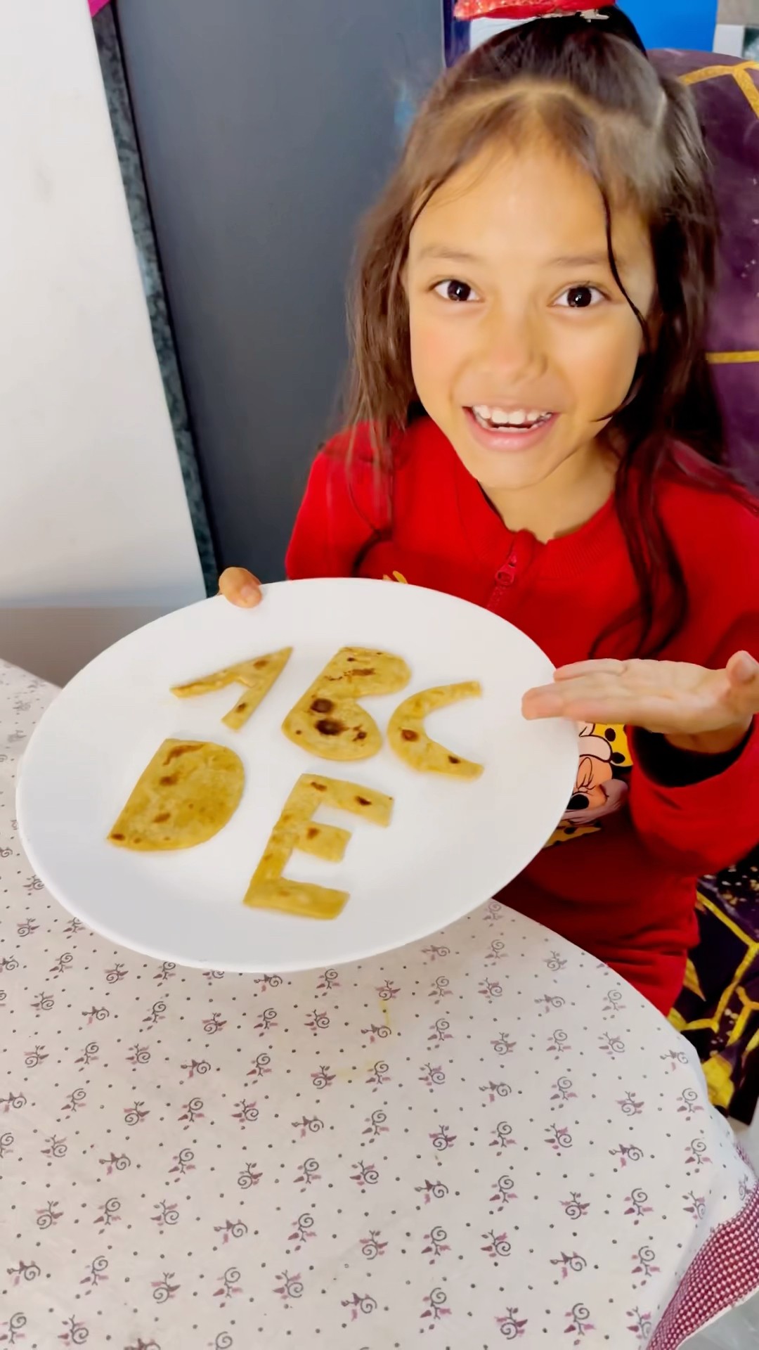 Mummy Ne ABCD Paratha Bana Diya