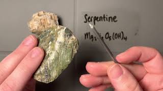 Mineral : Phyllosilicates - Serpentine screenshot 5