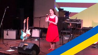 Ukrainian National Anthem - Anastasia Lee (25 year old Contralto)