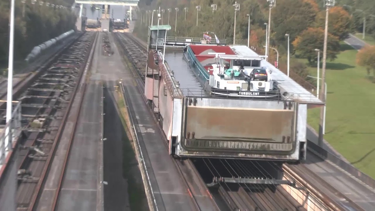 Ronquières inclined plane