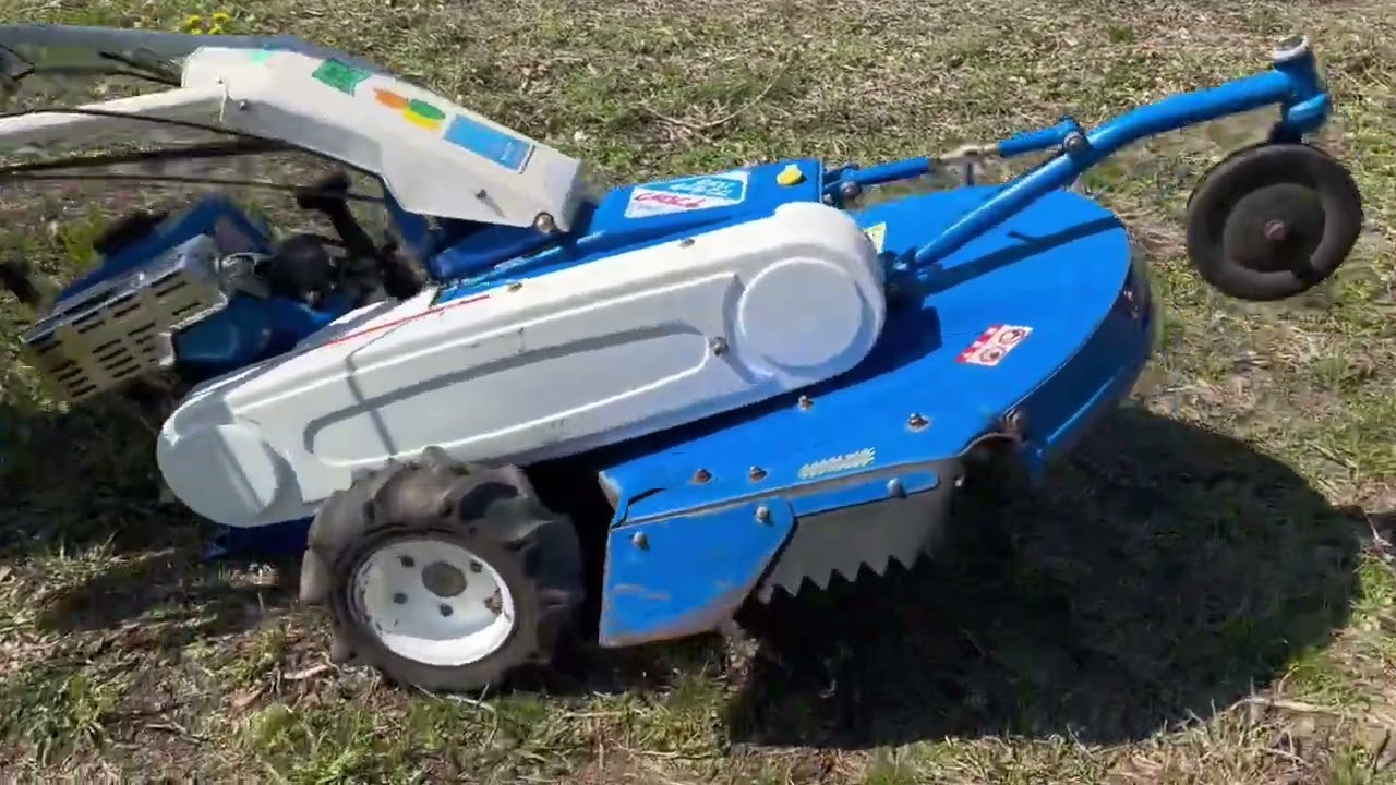 草刈機ロータリーオートモア AM61B オーレック　デフロック　バック機能付 オーレック 中古 ロータリーモア（草刈機）＊AM61B 『山形店