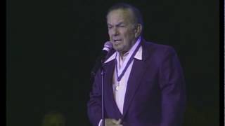 Jack Carter keeps them laughing for 20  minutes Profile