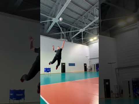 Работа в выходной день🤩🏐#sport#volleyball#training#волейбол#тренировка#выходной#спортзал#работа