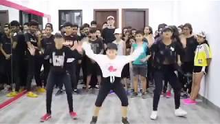 Download lagu Teri Aakhya Ka Yo Kajal Choreographer Vijay Akodiya Indian Dancing Stars Of This Week Teri Aakhya Ka Yo Kajal Choreographer Vijay Akodiya Indian Dancing Stars Of This Week