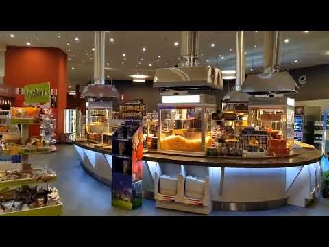 Кинотеатр Каро 11 (Санкт-Петербург, ТРЦ "Охта Молл"). Cinema Karo 11 (Russia, Saint Petersburg)