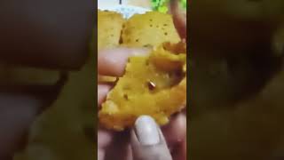 #shorts सफर में दो तीन दिन तक चलने वाली चटपटी मसाला पूरी | Tikhat Poori | How To Make Aloo Poori