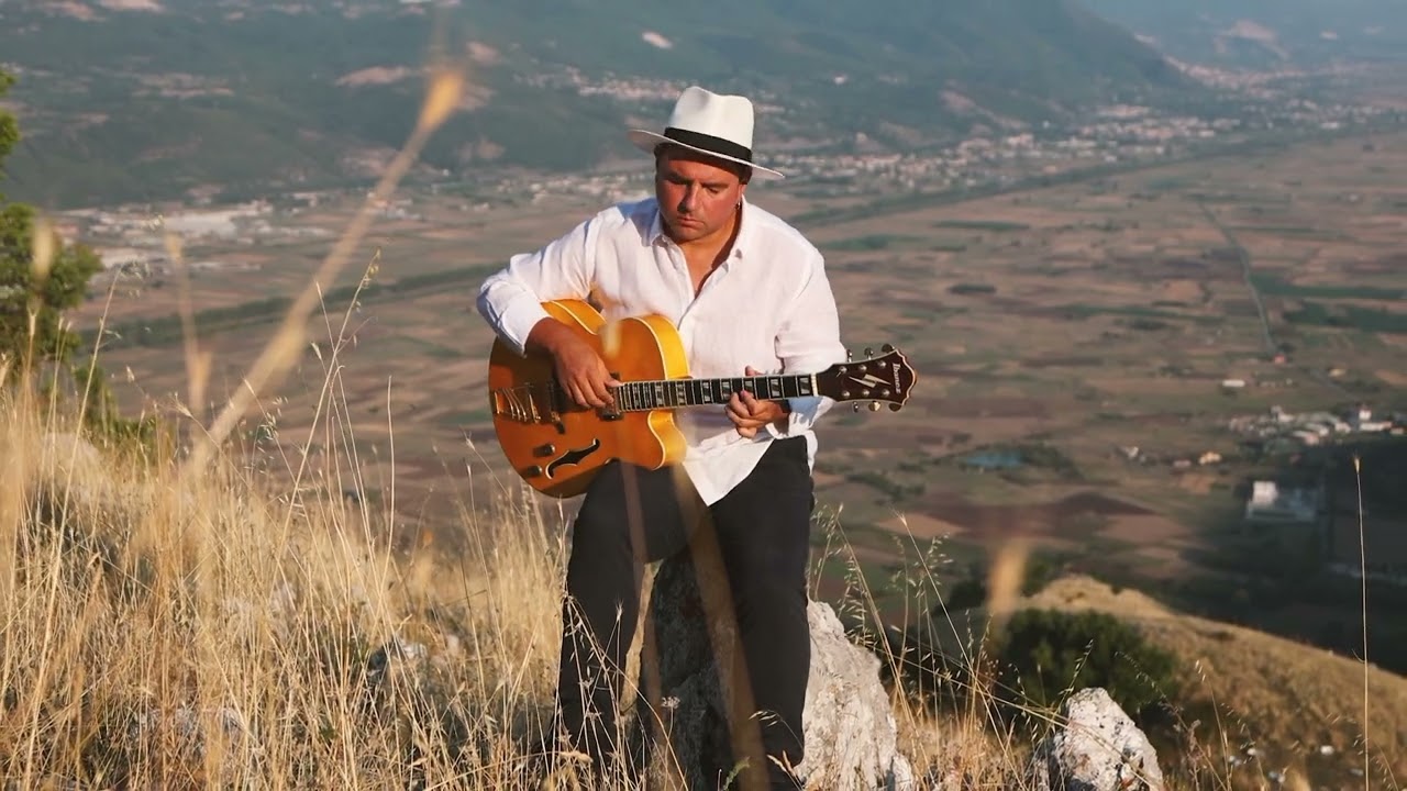 Guarda Sergio Sorrentino - Serenity (Official Video) su YouTube Guarda Sergio Sorrentino - Serenity (Official Video) su YouTube