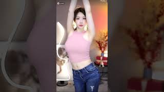 迷人的黎闪电20230204092047