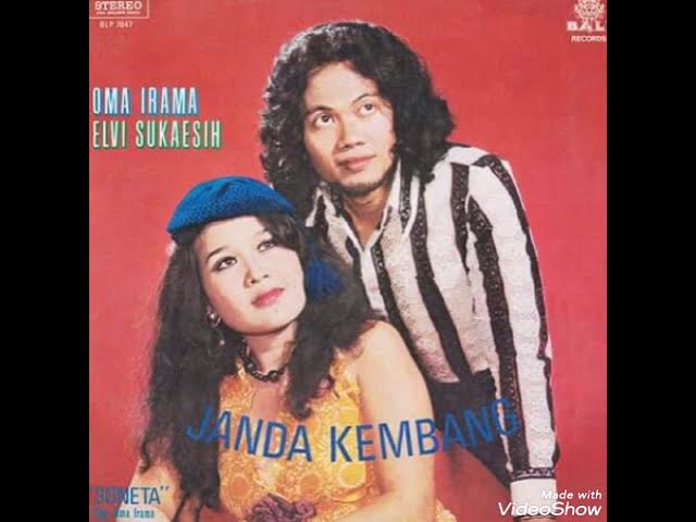 Hovuzdagi tanga kiygan yalangoch eshak