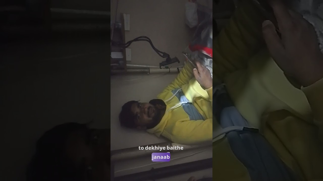 Aaj room pr maza karte huve me or Mera Dost 😂