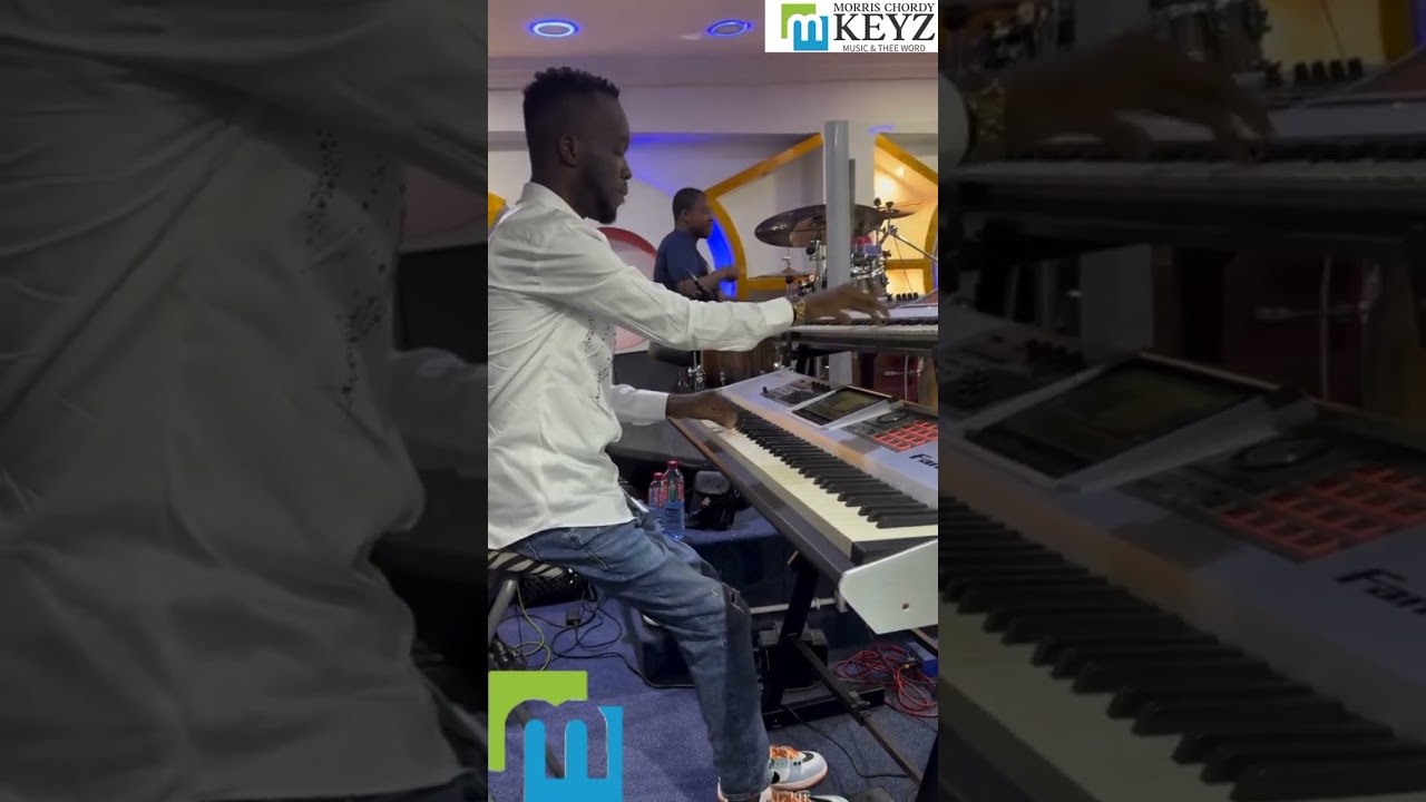 AKWABOAH ON KEYS 🎹 @ CHURCH SERVICE PART 2