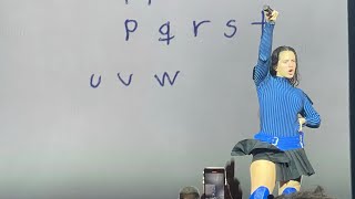 Download Lagu ROSALÍA - Intro (SAOKO) | MOTOMAMI World Tour 2022 (A Coruña) | Live 4K MP3