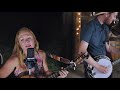Miss Leo & Her Bluegrass Boys - Travelin' Song (Whale Rock 2018 Barn Sessions)