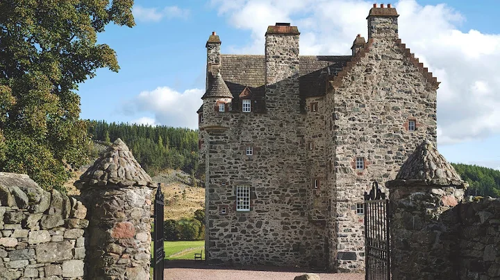 At Home at Forter Castle in Scotland with Katharin...