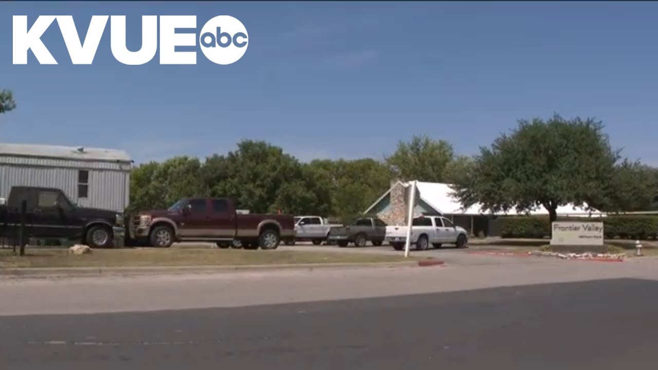 Police search for suspect in southeast Austin shooting - YouTube